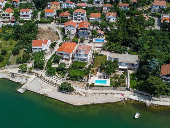 Ferienwohnung für 4 Personen, mit Balkon und Pool in Maslenica - 4