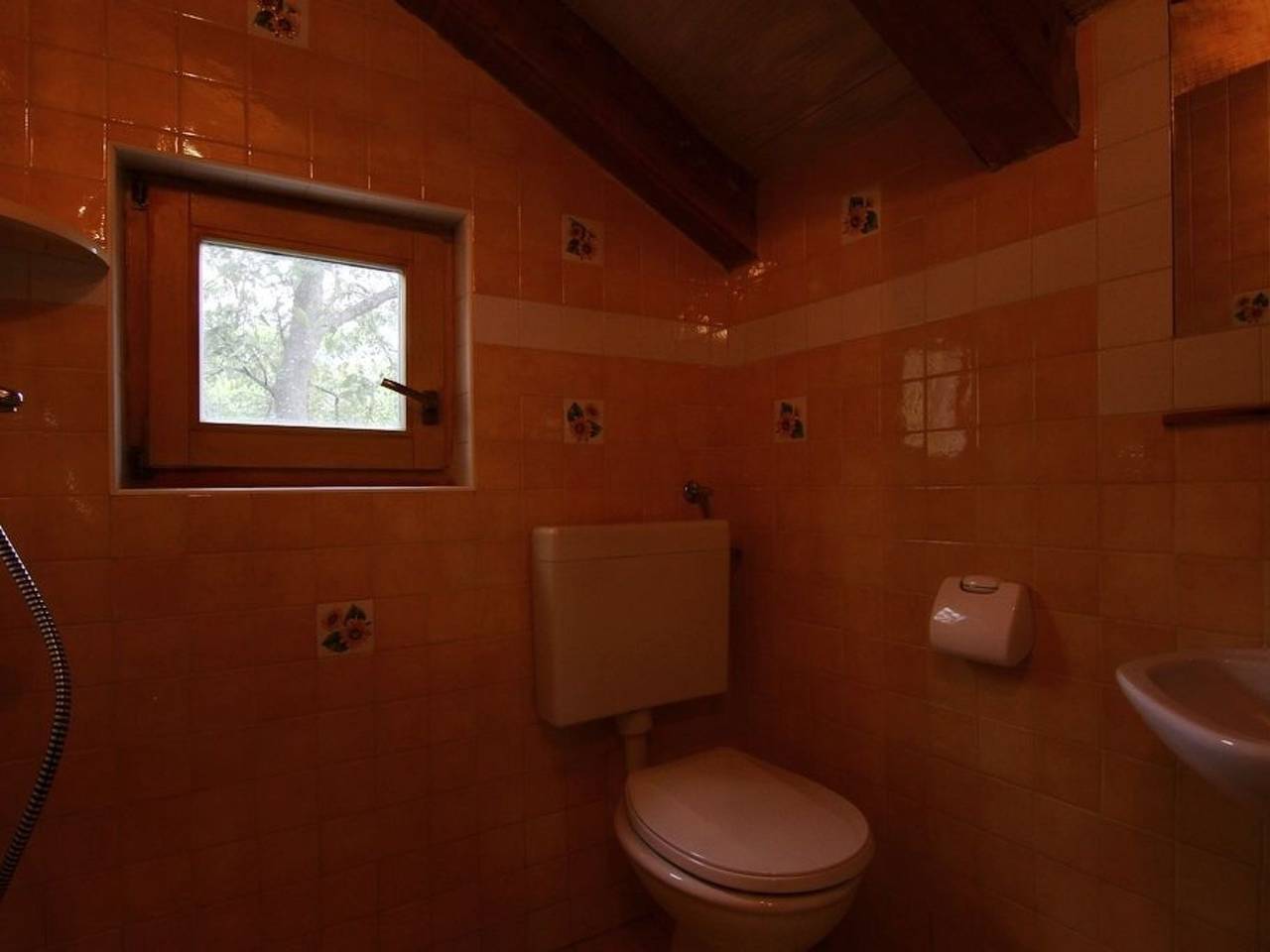 Modernes Ferienhaus in Drenje mit Privatem Garten in Raša, Ostküste Istrien