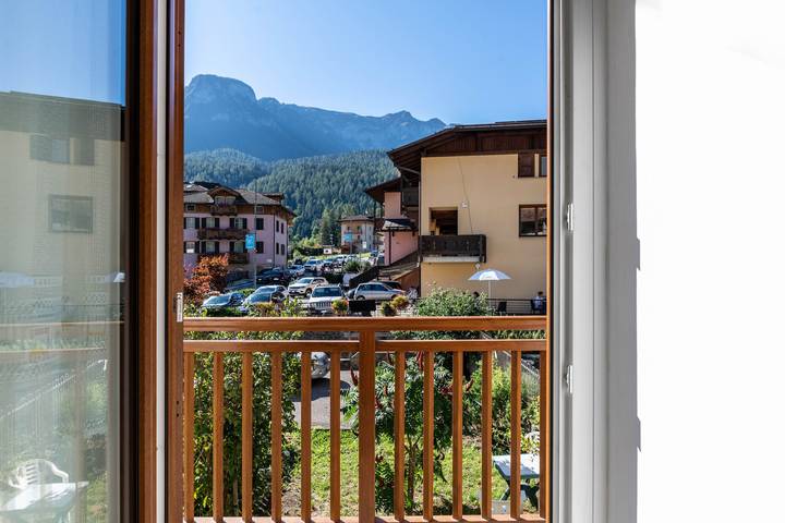 Appartamento per 4 persone, con Balcone e Giardino a Dimaro