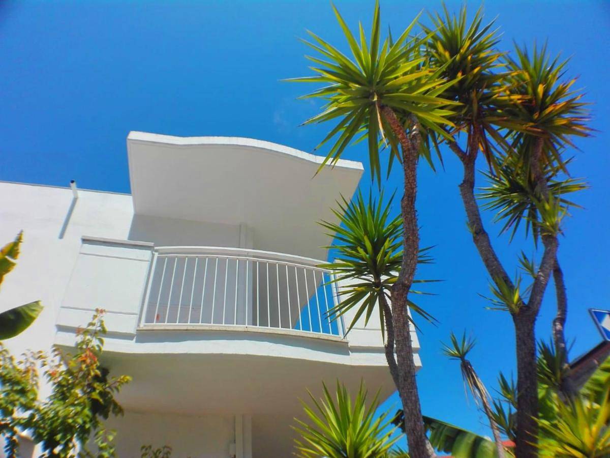 Hotel Villa Cesare B&B in Alba Adriatica, Province de Teramo