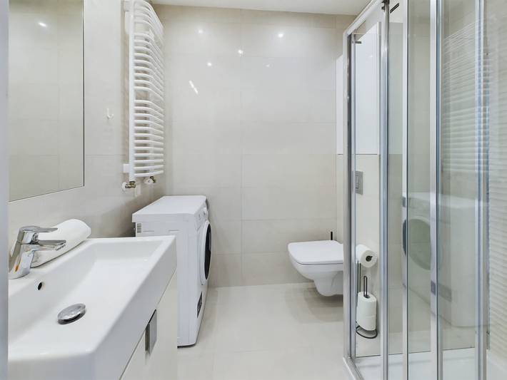 Appartamento intero, Stylish Studio with Balcony | Modern Building in Targówek, Varsavia