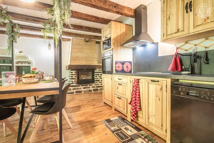 Gîte pour 6 personnes, avec balcon dans Bauges - 3