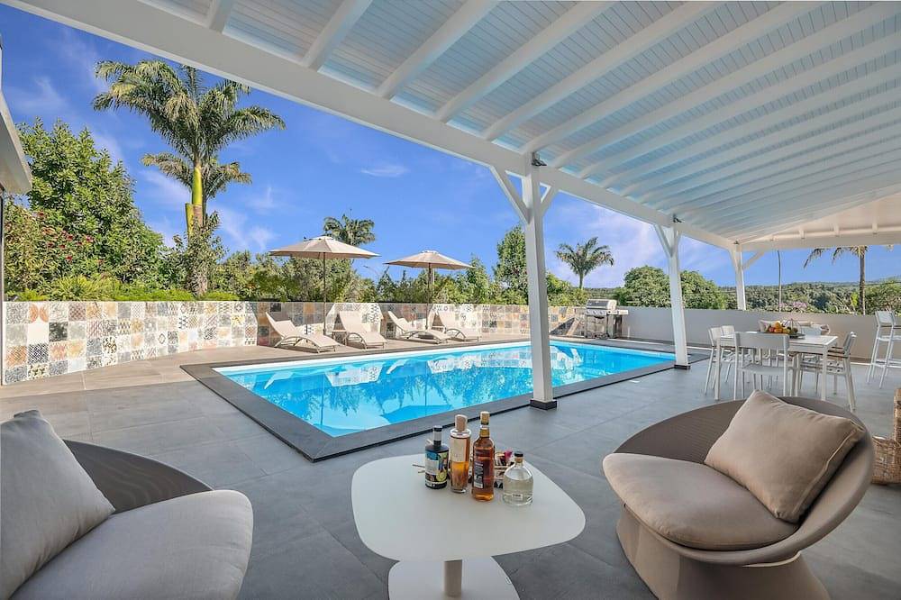 Villa Altair with Swimming Pool and 3 Parental Suites in Petit-Bourg, Guadeloupe (Caribbean)