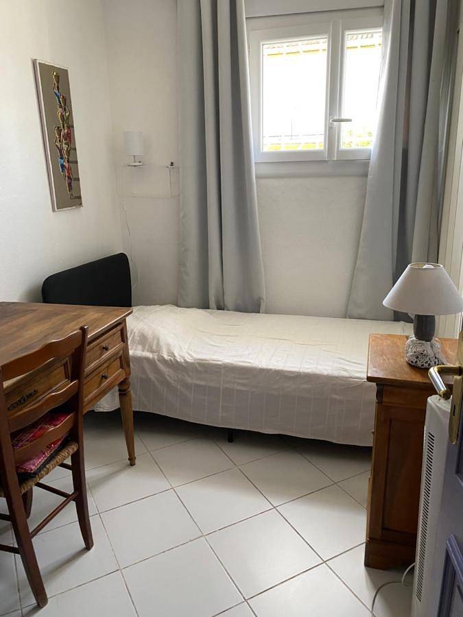 Location de vacances pour 6 personnes, avec terrasse et piscine à Morières-lès-Avignon - 2
