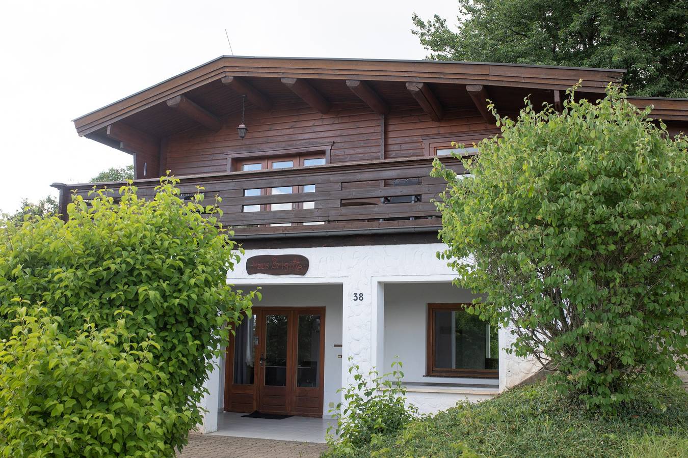 Cozy Log Cabin in the Harz with Private Terrace & Garden in Bad Sachsa, Harzvorland