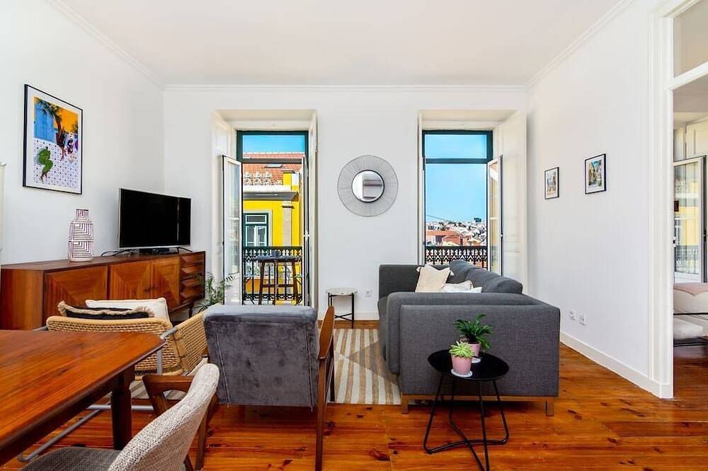 Holiday apartment in Lisbon from £212 per night