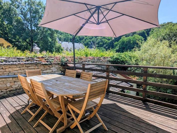 Gîte pour 6 personnes, avec Terrasse et Jardin à Alise-Sainte-Reine
