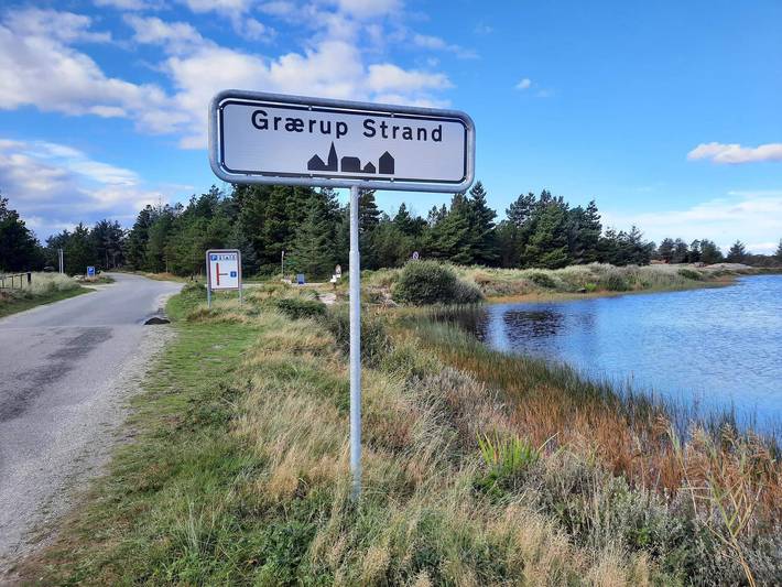 Abgeschiedene Blockhütte in der Nähe von Graerup in Grærup, Varde