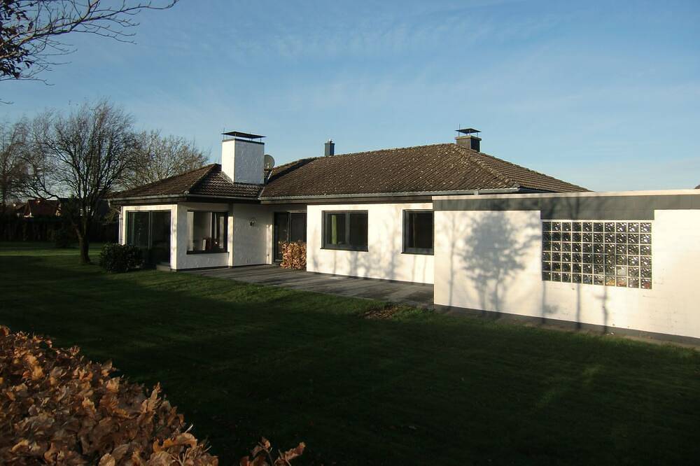 Ferienhaus Eicherscheid - Großzügiges Ferienhaus in Simmerath, Rureifel (Nordrhein-westfalen)