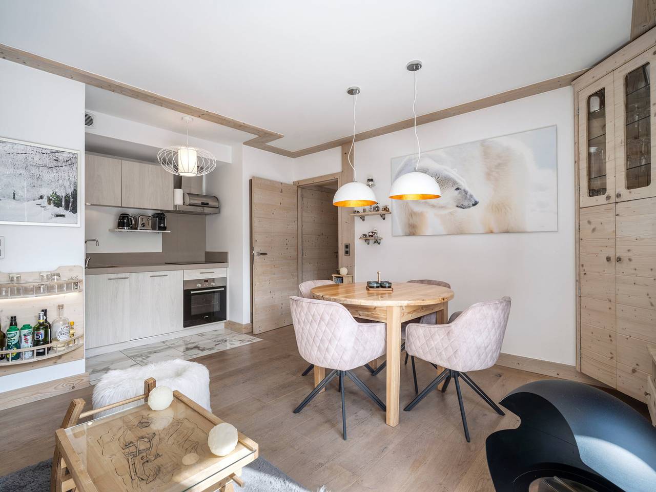 Ganze Wohnung, Gemütliche Wohnung, nahe zu Pisten und Geschäften, mit Parkplatz und Wlan in Saint-Bon-Tarentaise, Les Trois Vallées