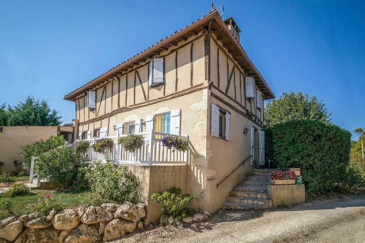 Villa pour 8 personnes, avec jardin ainsi que piscine et terrasse en Midi-Pyrénées - 2