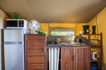 Camping pour 5 Personnes dans Bessuéjouls, Aveyron, Photo 4