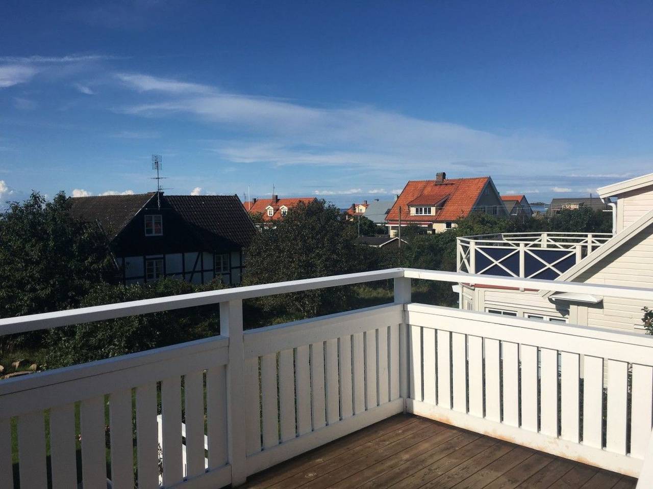 "Torekov" mit Blick auf das Wasser in Bjärehalvön