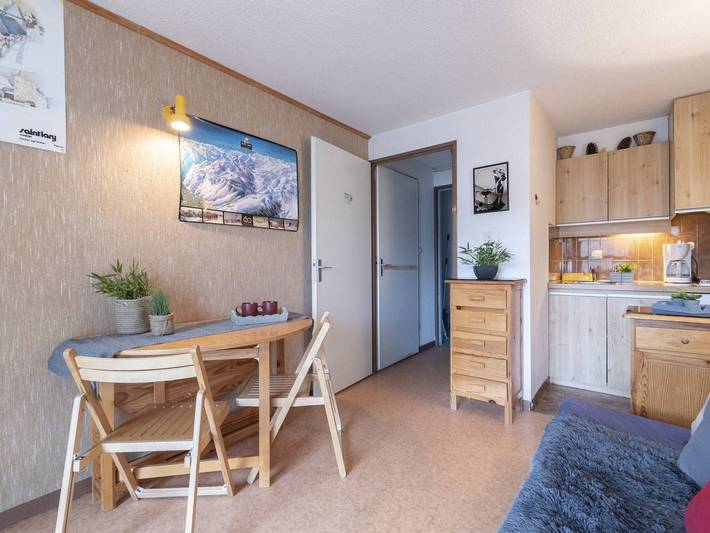 Ganze Wohnung, Gemütliche Ferienwohnung für 4 mit Talblick, Balkon und direktem Pistenzugang in Saint-Lary-Soulan, Nationalpark Pyrenäen