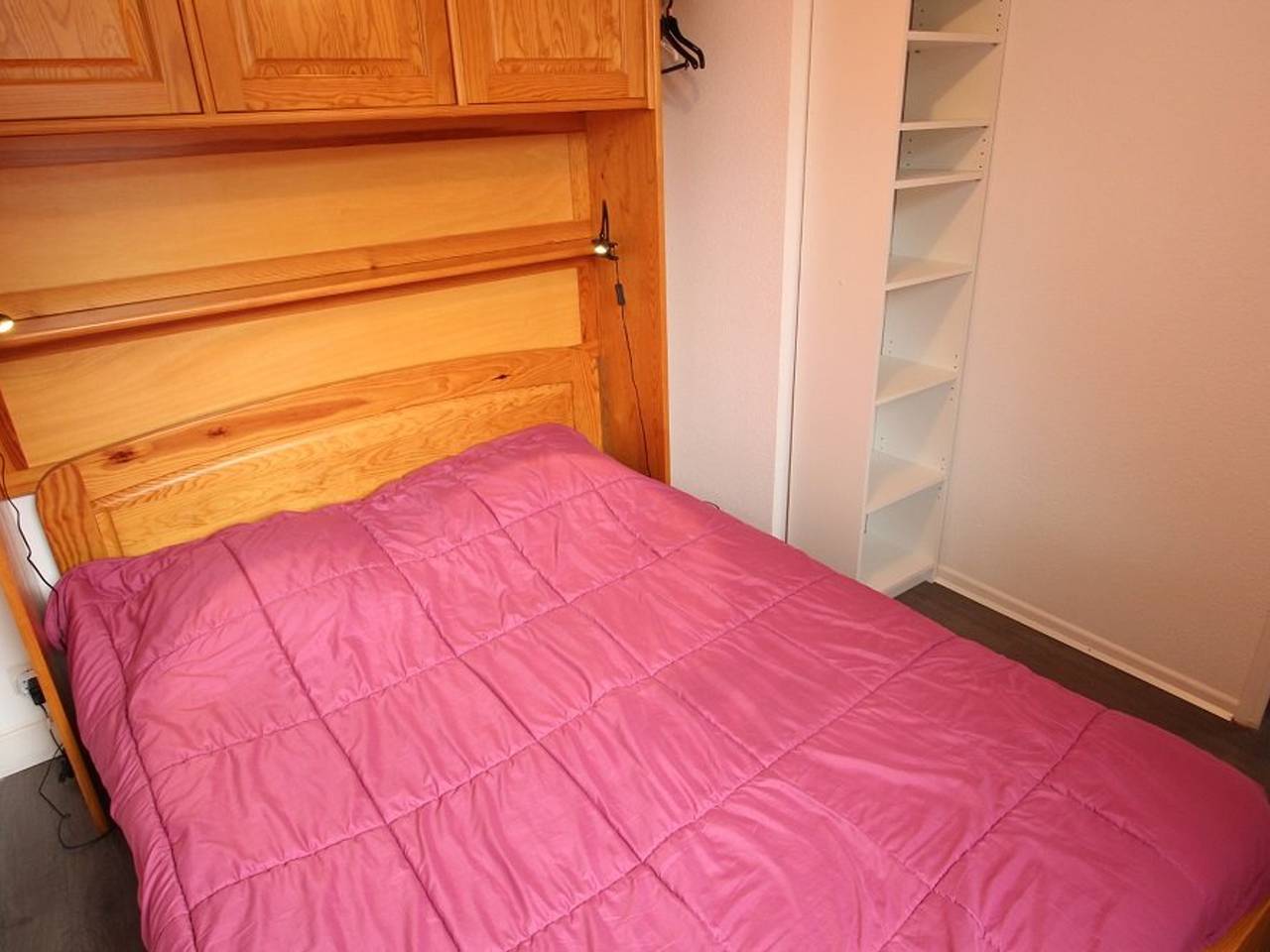 Appartement entier, Appartement 2 Pièces avec Cabine, Parking, Internet - Bagnères-de-Luchon in Luchon-Superbagnères, Bagnères-de-Luchon