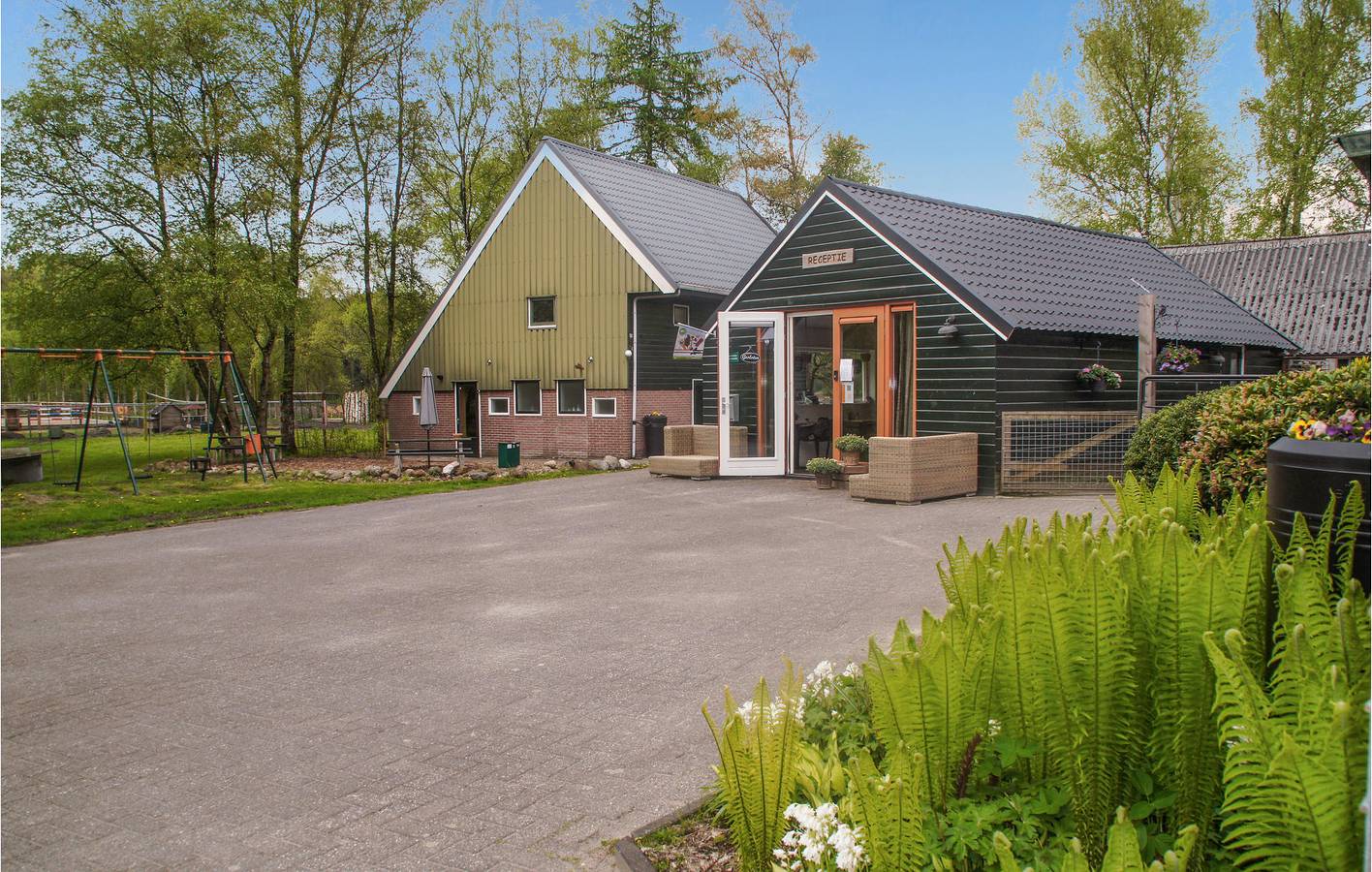 Ferienhaus für 12 Personen mit Ausblick in Drenthe