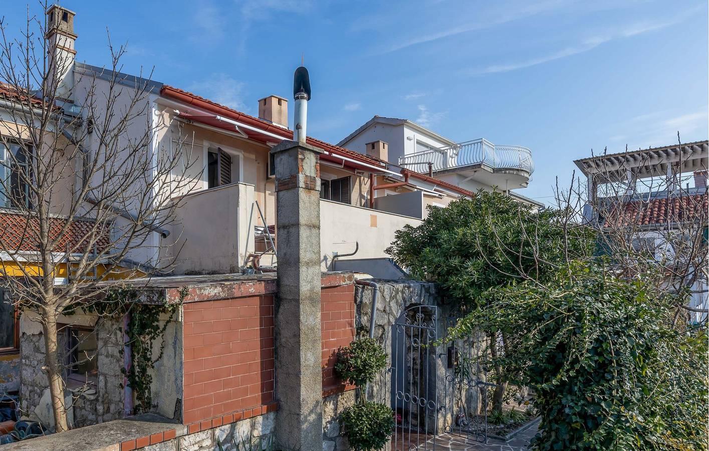 Cały apartament wypoczynkowy, Apartament wakacyjny dla 2 osób z ogród in Jadranovo, Żupania primorsko-gorska