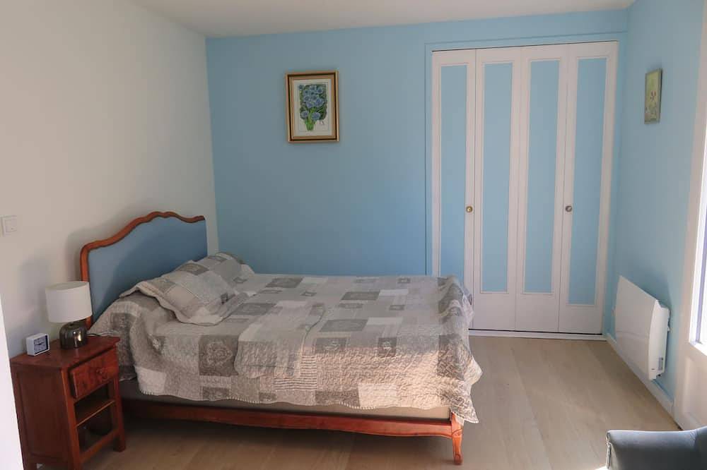 Le Toucan country house in Azerables, Guéret region