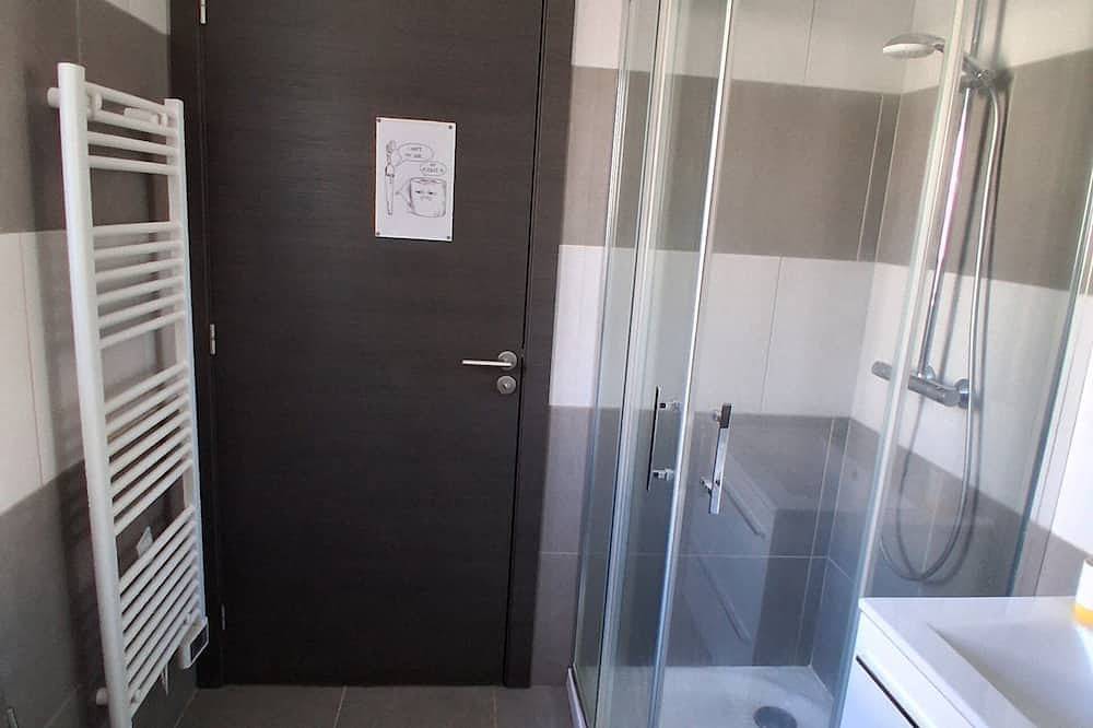 House with above-ground pool in Folelli, Penta-di-Casinca