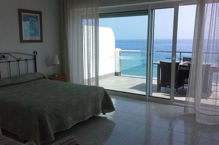 Haus am Mittelmeer, Pool, Grill, Garten, WLAN, Klimaanlage in La Cala del Moral, Rincón de la Victoria