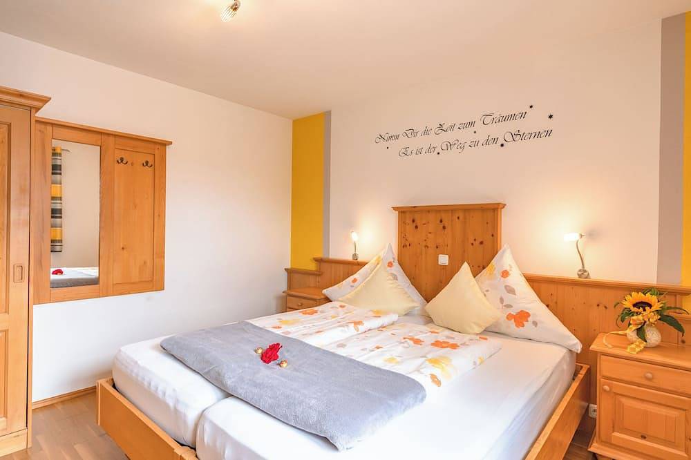Ganze Wohnung, Ferienwohnung Alpenglück 40 qm in Palling, Rupertiwinkel