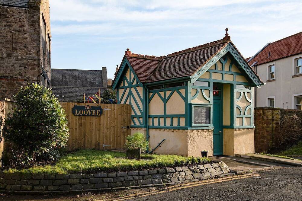 The Loovre - A Grade Ii listed unique tiny holiday home in Berwick-upon-Tweed in Berwick-upon-Tweed, Northumberland