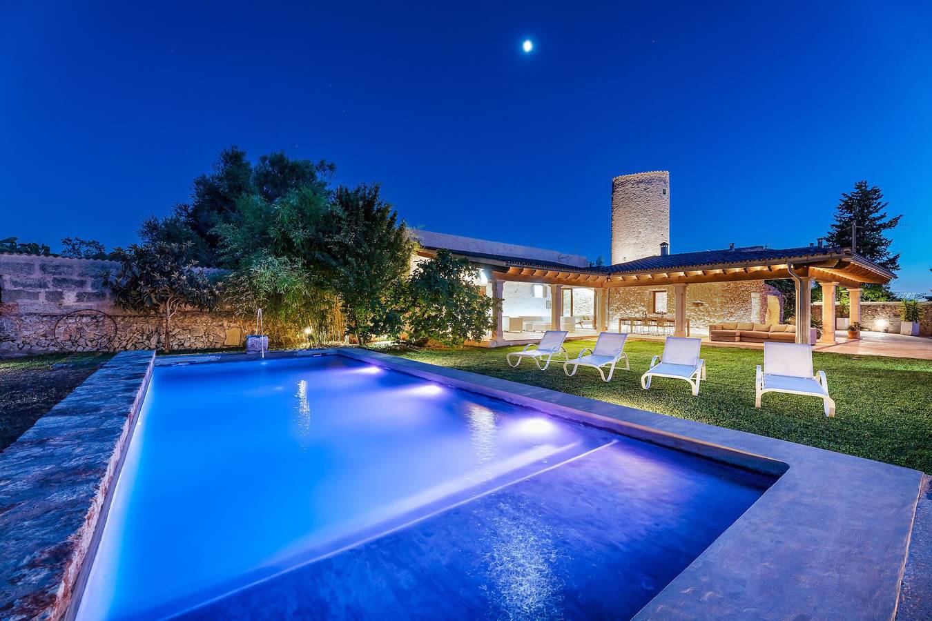Espectacular villa construida en 1784 totalmente restaurada y equipada. in Sancellas, Interior de Mallorca