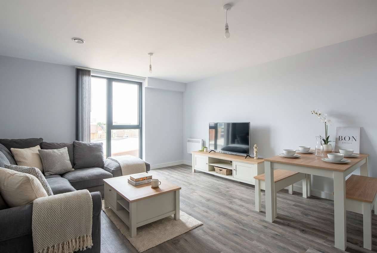 Entire apartment, Modern 1Bed Birmingham Apartment w Roof Terrace in Birmingham, Birmingham Area