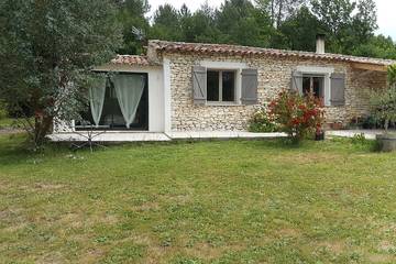 Chambre D’hôte pour 2 Personnes dans Saint-Quentin-La-Poterie, Région De Nîmes, Photo 2