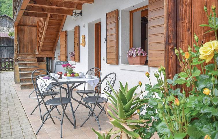 Bauernhof für 6 Personen, mit Terrasse in den Dolomiten - 2