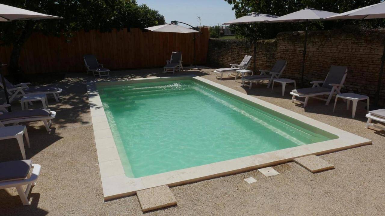 La Huppe - Chambre d'hote in Charrais, Vienne (France)