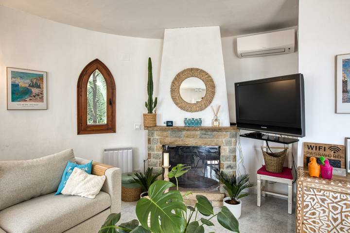 Ferienhaus 'Mathilda' mit Meerblick, Wi-Fi und Klimaanlage in Cabanyes, Calonge