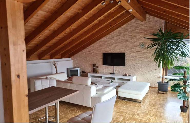 Ferienwohnung für 4 Personen, mit Terrasse und Garten sowie Pool in Bad Emstal