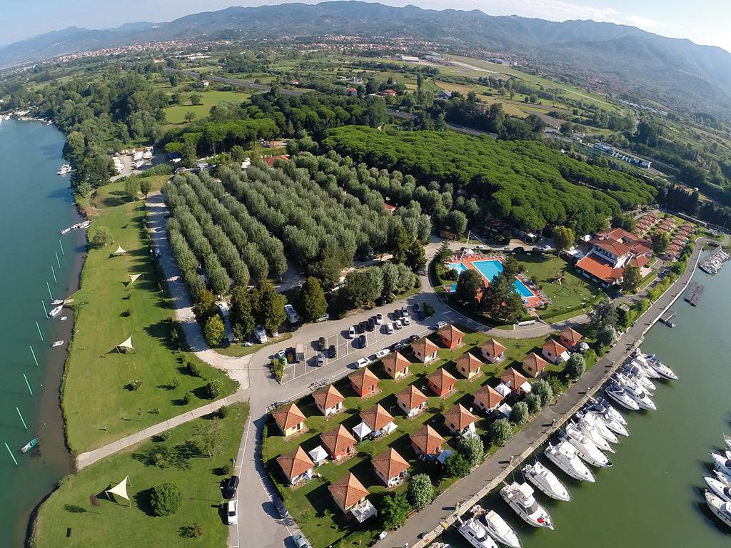 Camping Marina 3b Mobilhome 5 Pax in San Lazzaro (Sarzana), Sarzana