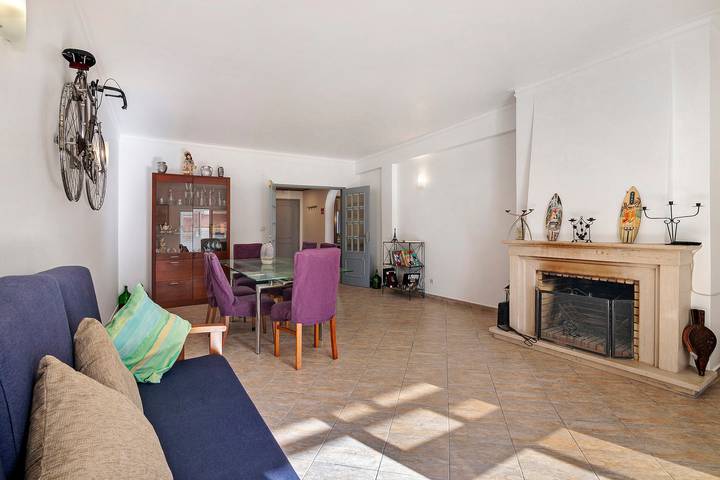 Apartamento inteiro, Vacation Flat central Albufeira with shared pool in Albufeira e Olhos de Água, Distrito de Faro