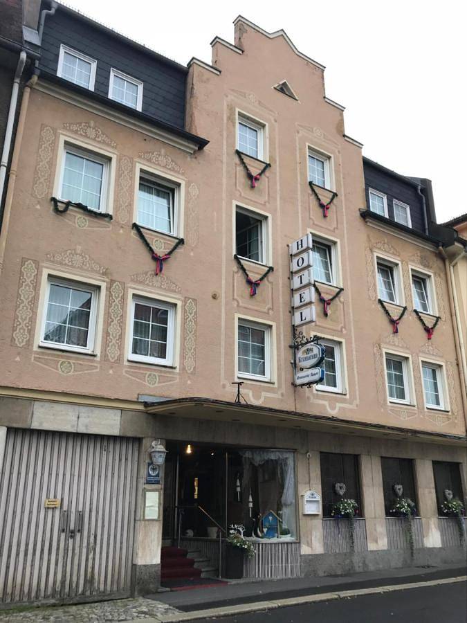 Hotel für 2 Personen, mit Terrasse in Selb