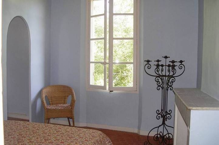 Ganze Wohnung, Familienwohnung, 2-8 Personen, In Der Provence Mas 16. Jahrhundert, Pool, Garten, Parkplatz in Le Castellet, Mittelmeerküste (Frankreich)