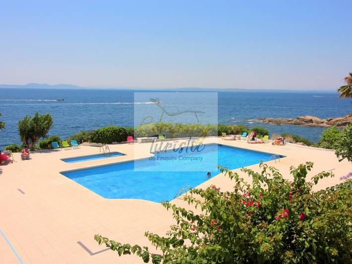Ferienwohnung für 4 Personen, mit Pool an der Costa Brava