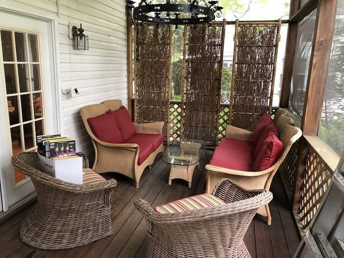 Vacation rental for 11 people, with hot tub and yard in Union Pier