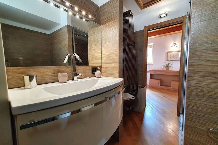 Appartement entier, Joli appartement pour 4 personnes avec climatisation, WIFI et TV in Modica (town), Modica