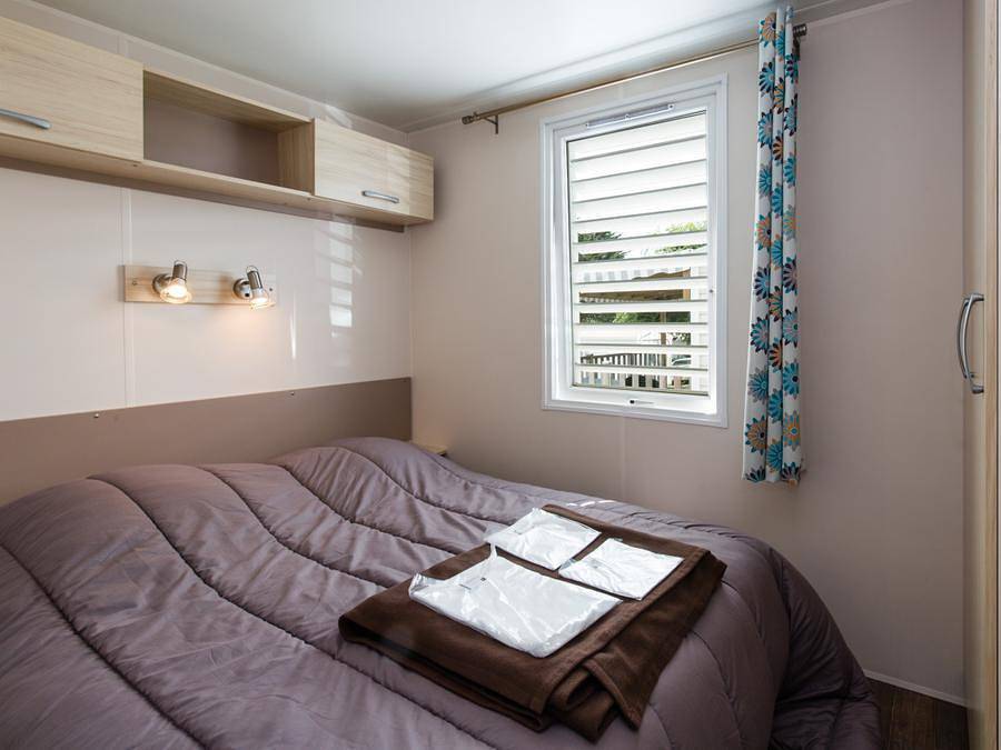 Camping Le Welcome - Mobilheim 4 personen - Mh 2Ch - Überdachte Terrasse in Mesquer, Côte d'Amour