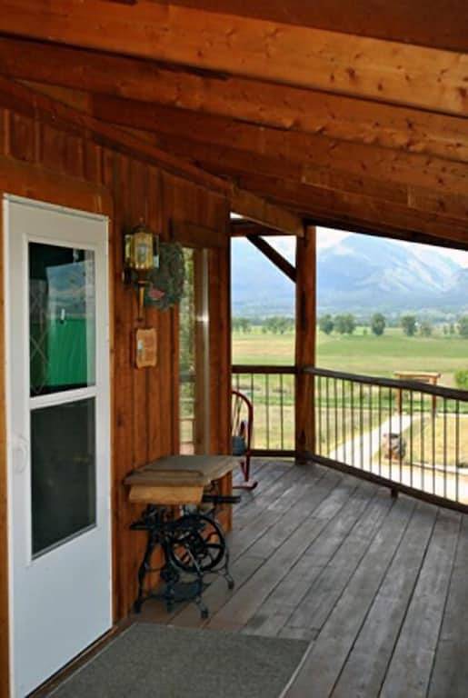 Wilderness Spirit Cabins, Llc-'Eagle Nest'- Himmlische Aussicht auf die Berge in Ravalli County