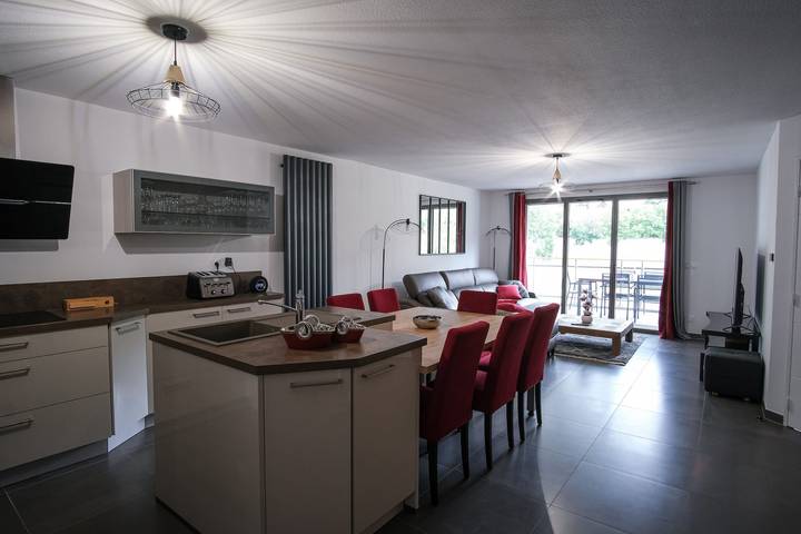 Ganze Wohnung, Ferienwohnung für 6 Personen mit Balkon in Briançon, Serre Chevalier