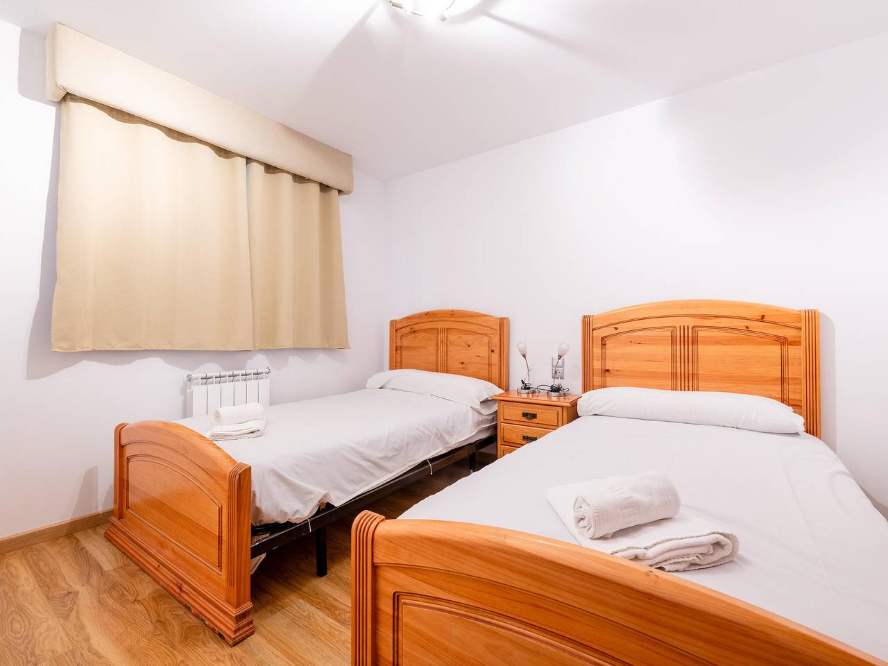 Ganze Wohnung, Arinsal: 6 Pers Wohnung, 2 Schlafzimmer, Parkplatz Inklusive in Arinsal, Pal Arinsal