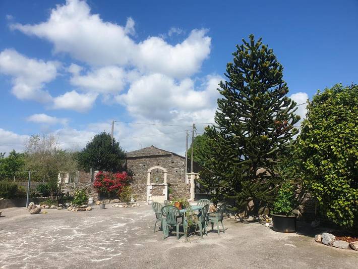 Location de vacances pour 10 personnes, avec jardin ainsi que jacuzzi et bassin pour enfant à Sarria (Lugo) - 3