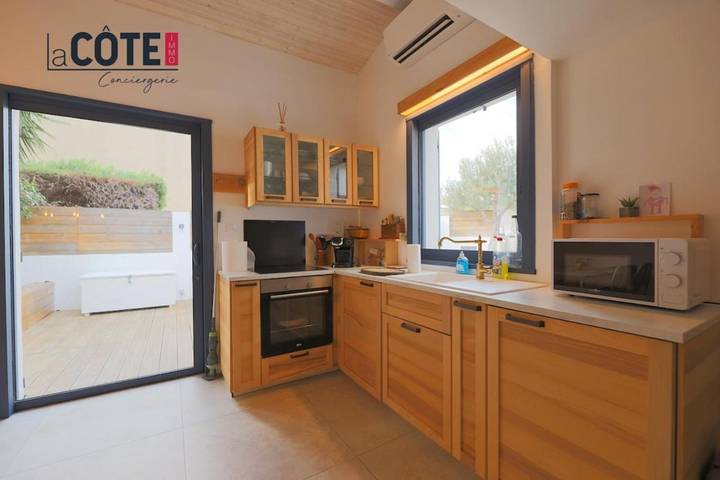Location de vacances pour 5 personnes, avec piscine ainsi que jardin et terrasse dans Office de Tourisme de Sausset-les-Pins - 4