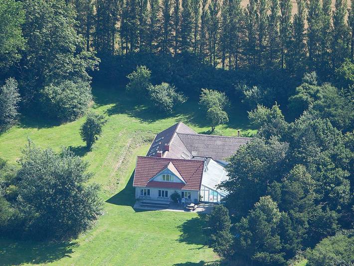 Ferienhaus für 16 Personen, mit Whirlpool und Terrasse sowie Pool und Sauna in Apenrade