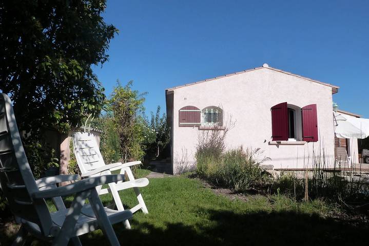 Location de vacances pour 2 personnes, avec jardin et piscine à L'Isle-sur-la-Sorgue - 3