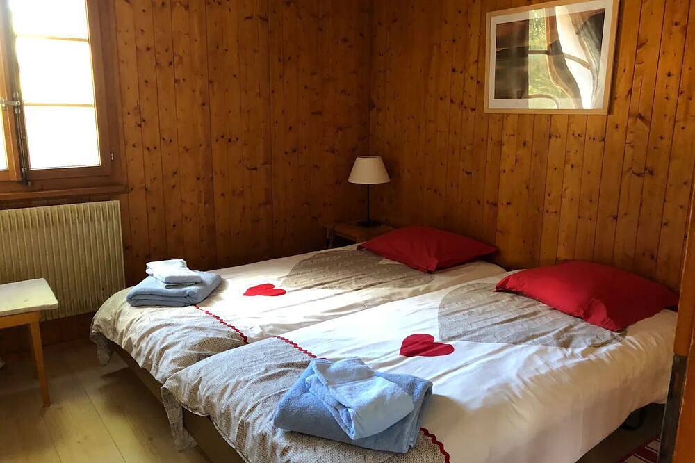 Ganze Wohnung, Außenbereich: Wohnung in einem Chalet für 2 Personen mit Balkon, Terrasse mit Gartenmöbeln, atember in Saint Luc, Anniviers