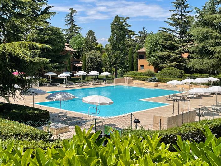 Appartamento per 3 persone, con Giardino e Piscina per bambini a Sirmione